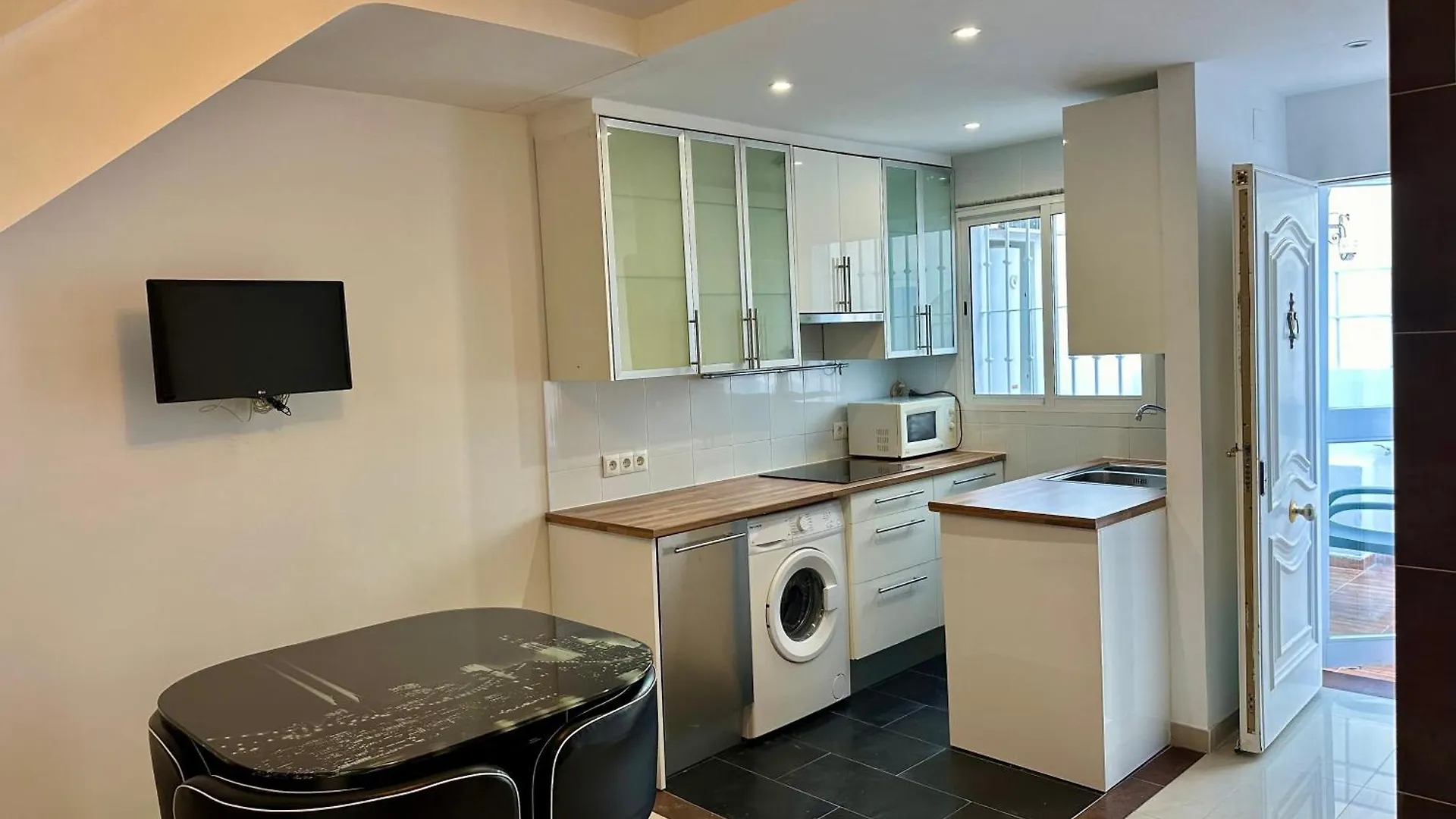 Apartment Apartamentum Torremolinos With Pool