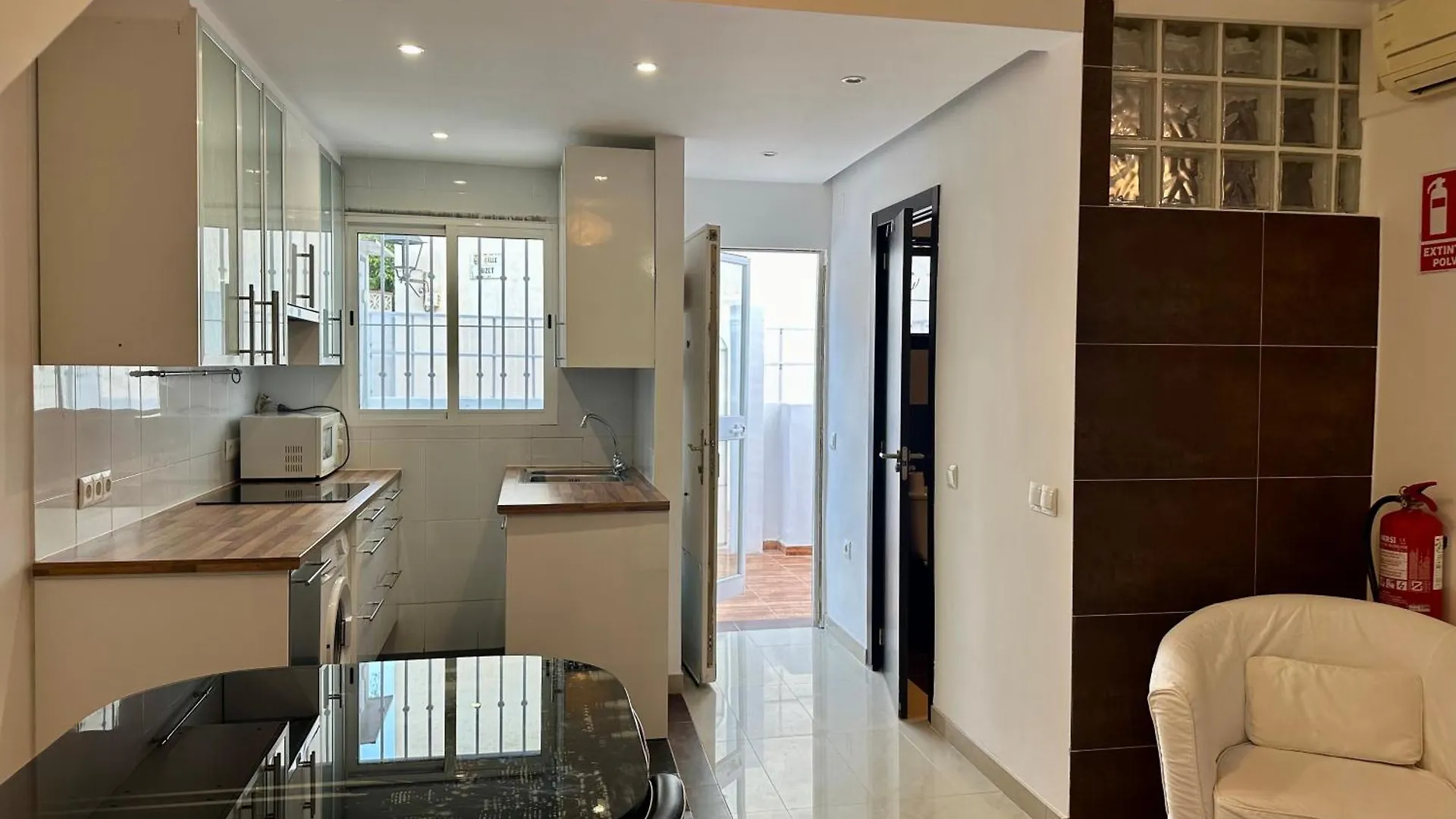 アパート Apartamentum Torremolinos With Pool