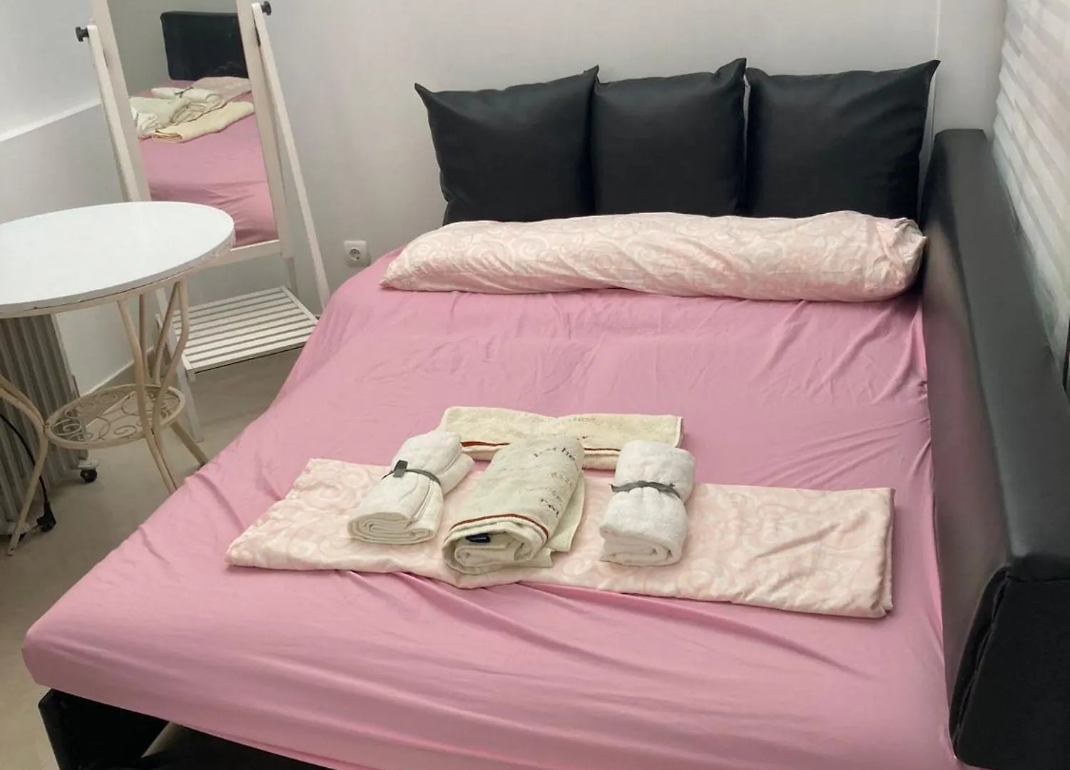 アパート Apartamentum Torremolinos With Pool